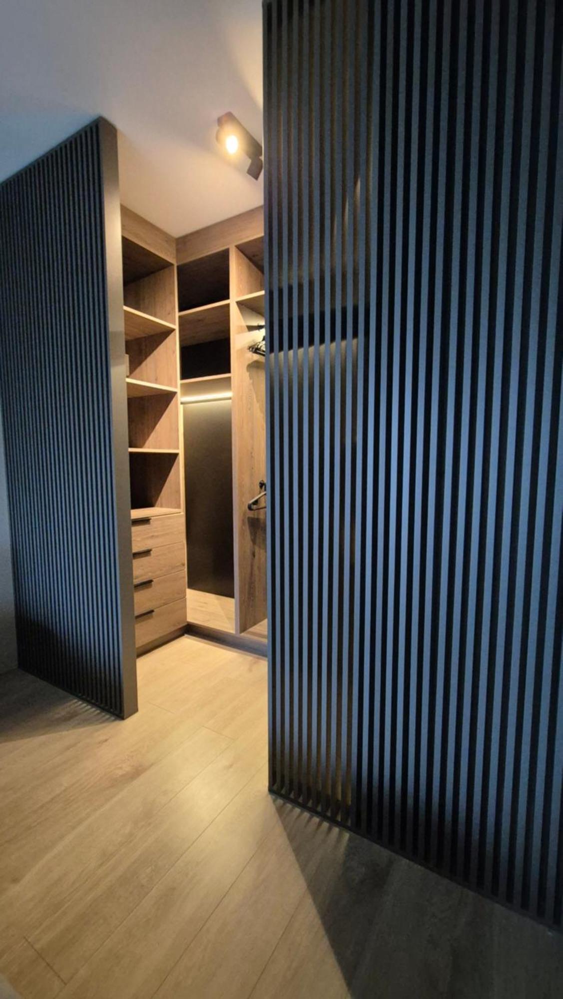 Luxurious Vanilla Apartment, Self Check-in 24h, Parking, Air-conditioning Апартаменти *